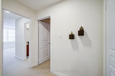 96 Brock Avenue, ON L6C 0S7