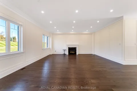 50 MAXSON Lane, ON L4A 5G5