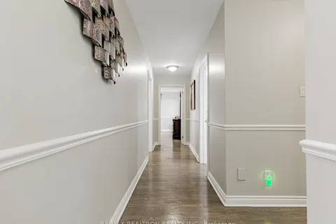 33 Carolwood Crescent, ON L1Z 0A4