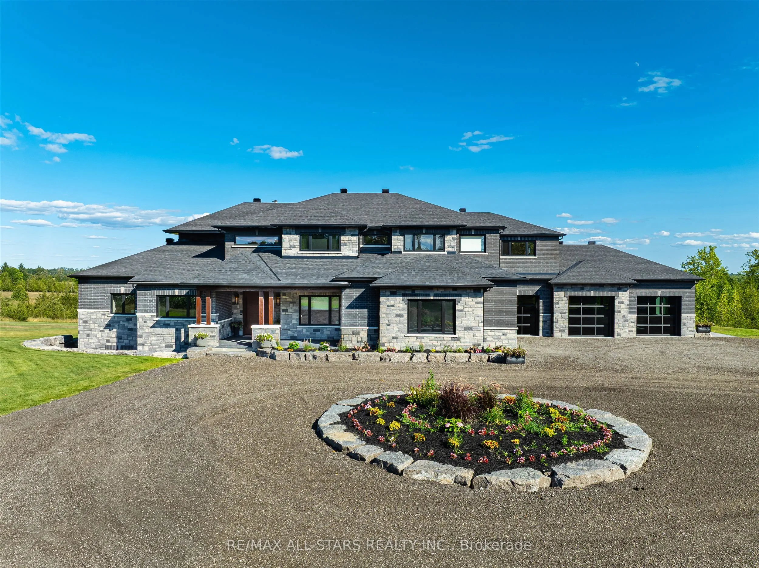 6374 Smith Boulevard, ON L0E 1N0