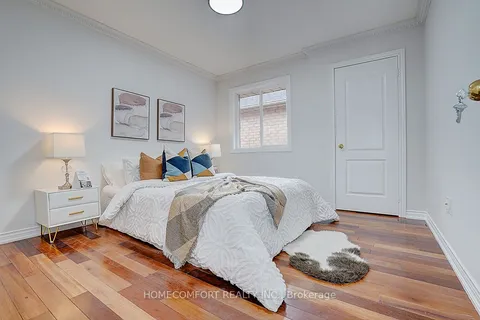 9 Chipmunk Trail, ON L4H 2E7