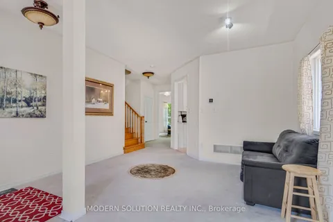 86 Lebovic Drive, ON L4E 5C1