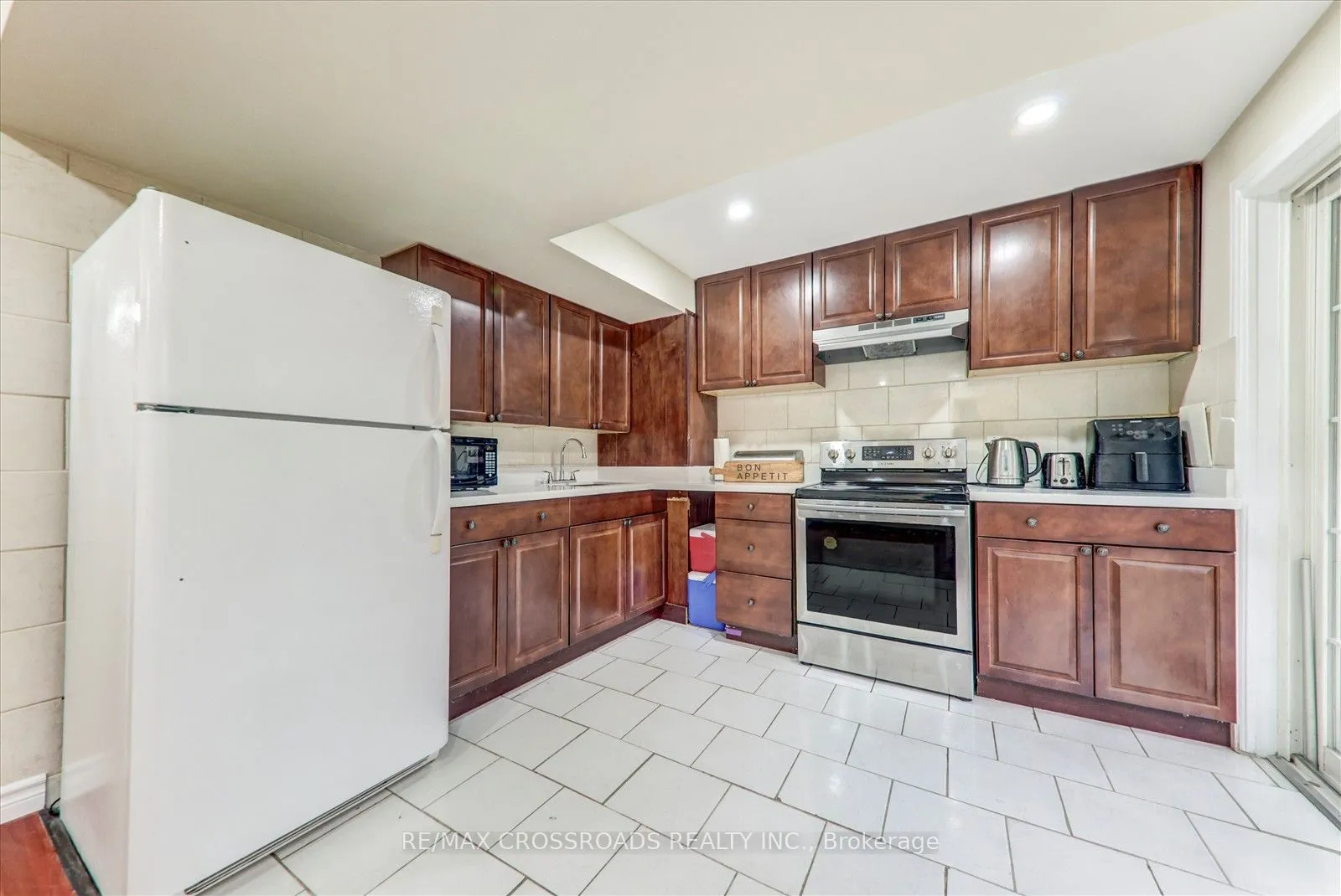 189 Riverwalk Drive, ON L6B 0G6