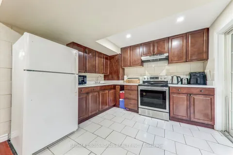 189 Riverwalk Drive, ON L6B 0G6