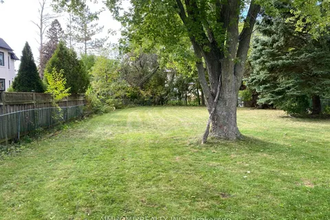 32 Sciberras Road, ON L3R 2J3