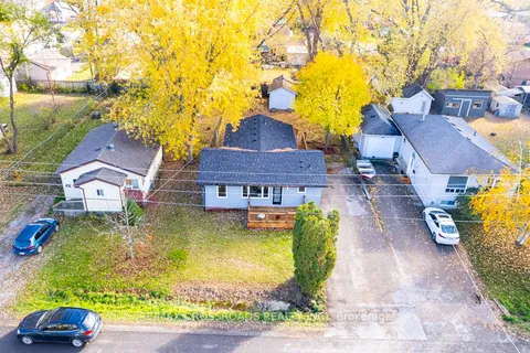 267 Pine Beach Drive, ON L4P 2V7