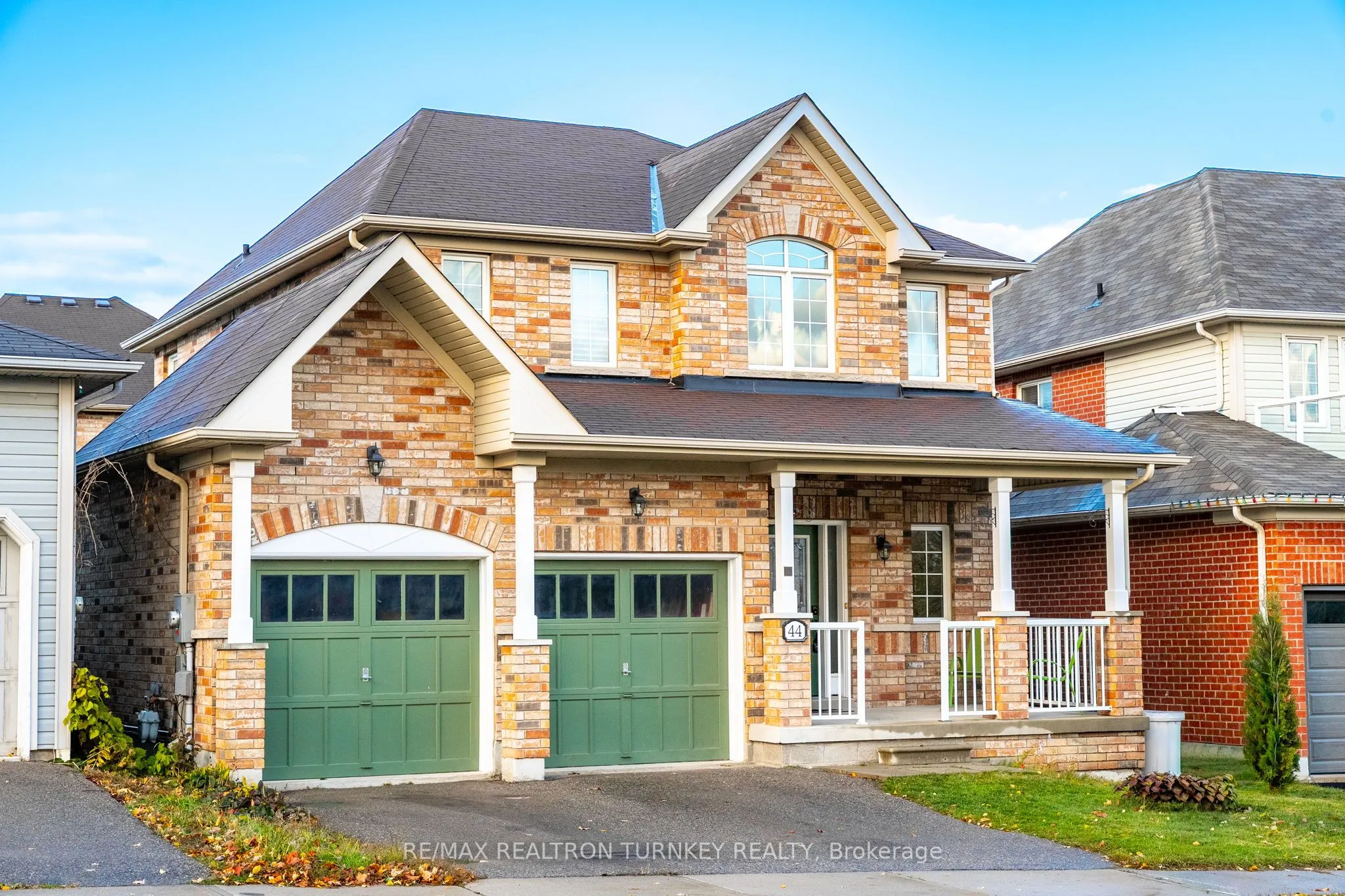 44 Joe Dales Drive, ON L4P 0C4