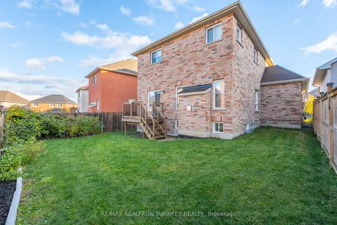 44 Joe Dales Drive, ON L4P 0C4