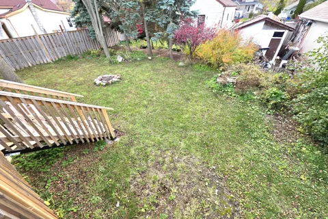 8 Lorne Street, ON L0E 1L0