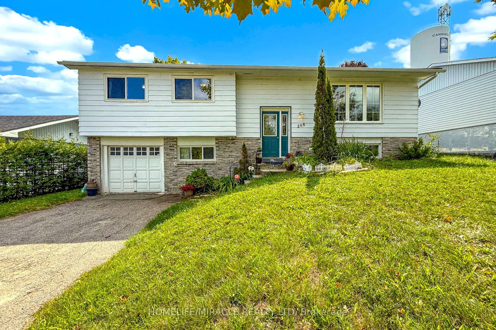 208 Park Street, ON L0E 1E0