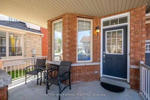 11 Thistle Avenue, ON L4E 0B6