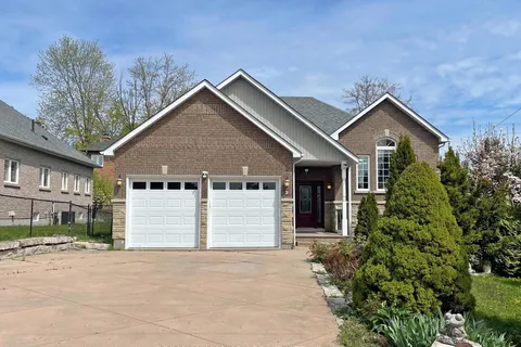 2 Snively Street, ON L4E 3E7