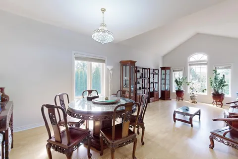 2 Snively Street, ON L4E 3E7