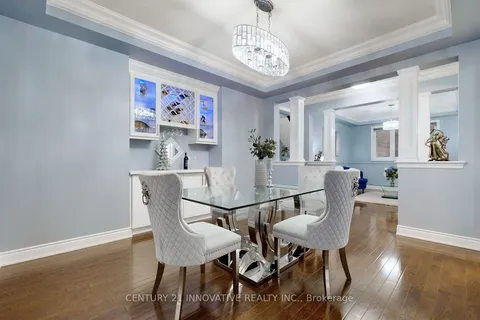 27 Brucefield Court, ON L4A 1V5