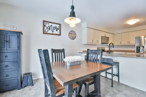 212 Maplewood Drive, ON L0L 1B4