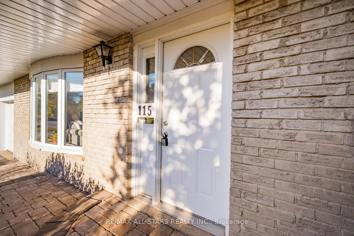 115 Stouffer Street, ON L4A 6A3