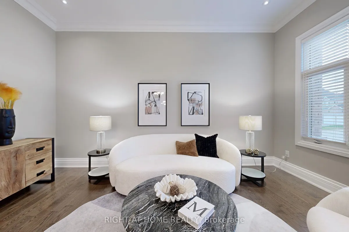 53 Rockwell Road, ON L4B 1A9