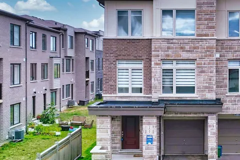 209 Vantage Loop, ON L3X 0L4