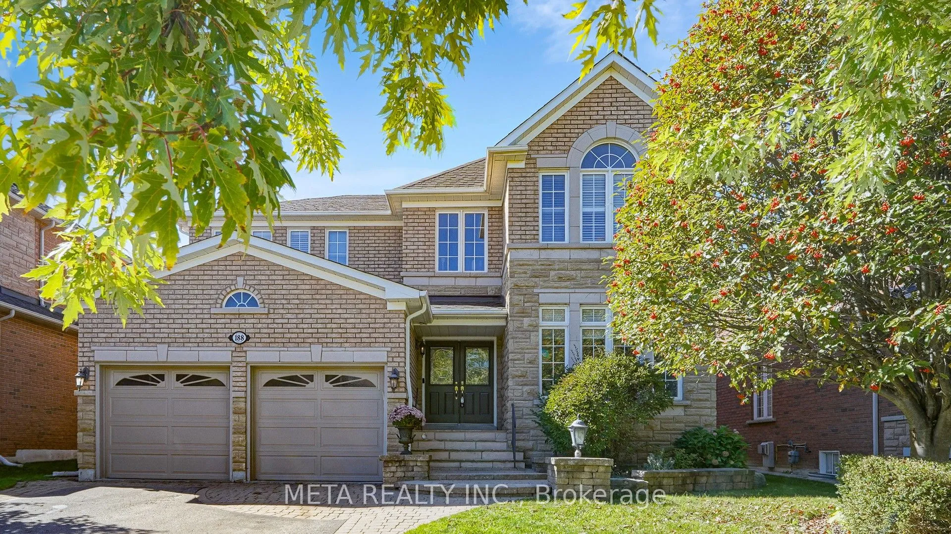 188 Willis Drive, ON L4G 7M2