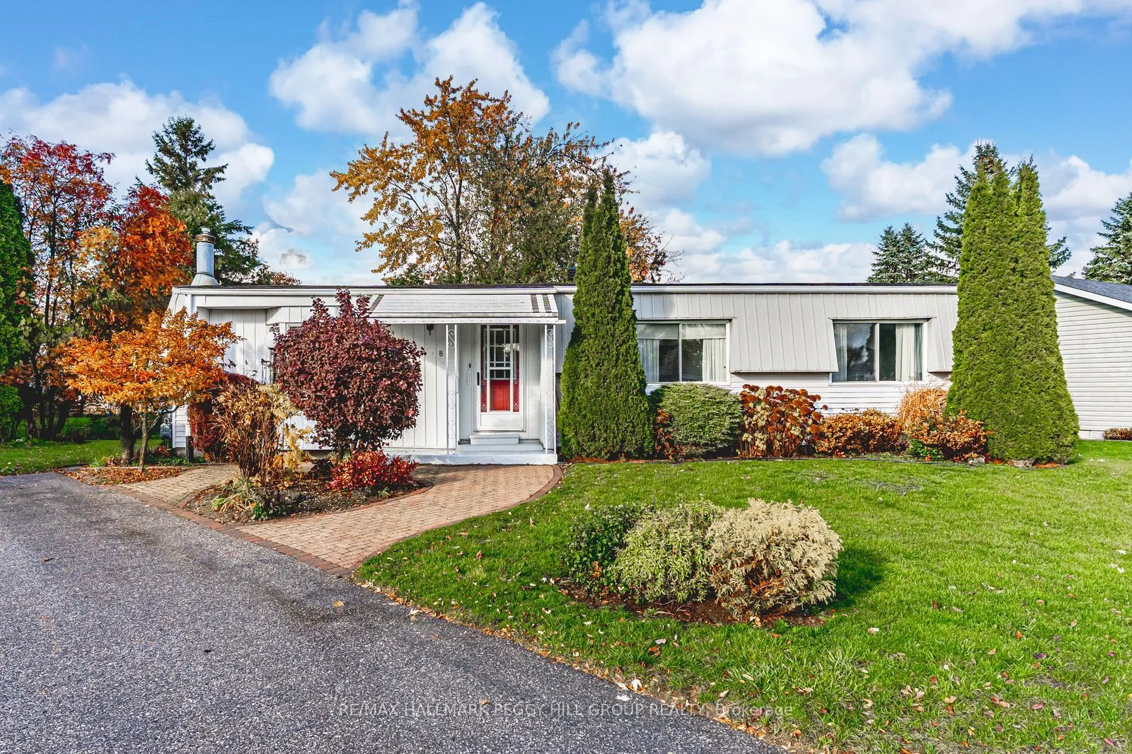 8 Carmans Cove N/A, ON L9S 1R9