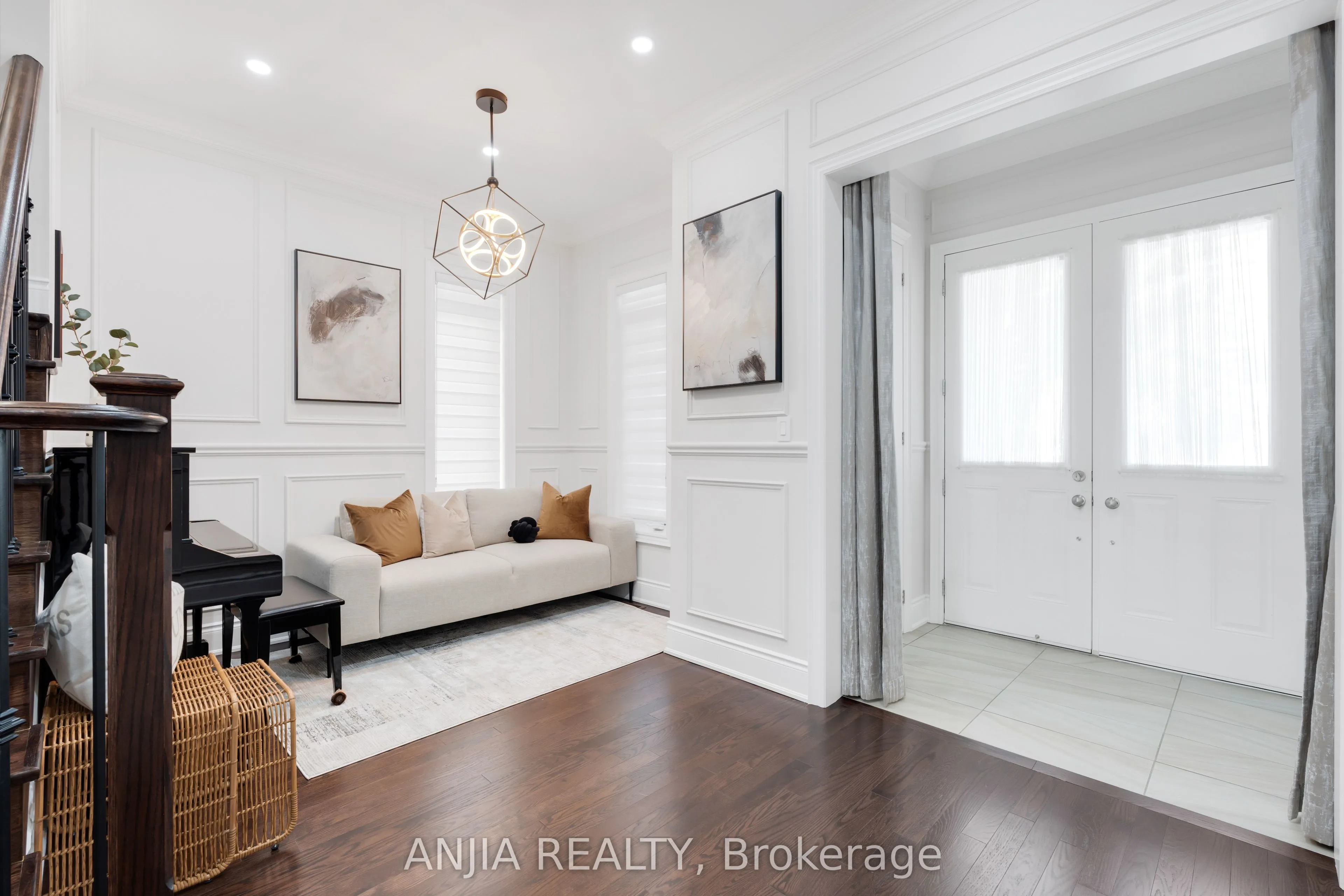 9 Mario Avenue, ON L6C 0X8