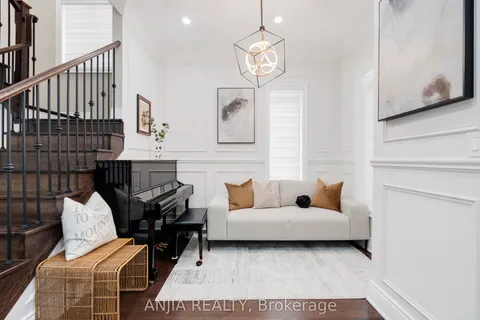 9 Mario Avenue, ON L6C 0X8