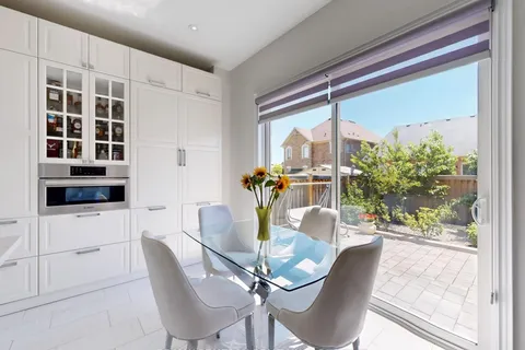 39 Aelick Court, ON L3Z 0S9