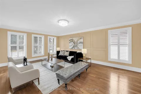 27 Dorwood Court, ON L4L 1M9