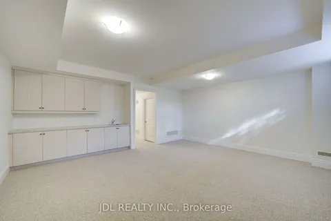 94 Carrville Woods Circle, ON L6A 4Z6