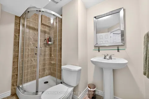 16 Caprara Crescent, ON L6B 0B7