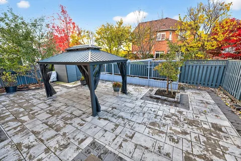 16 Caprara Crescent, ON L6B 0B7