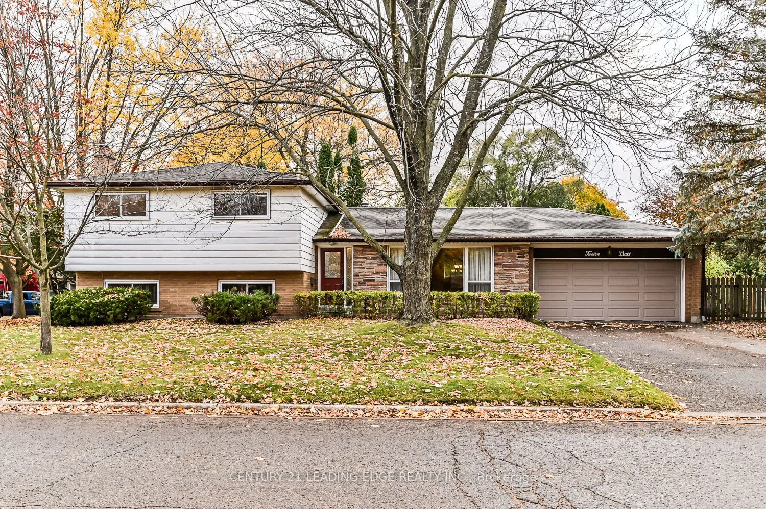 12 Pratt Circle, ON L3R 1Y2