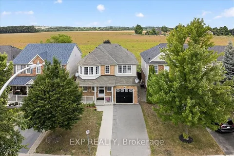 38 John W Taylor Avenue, ON L9R 0B6