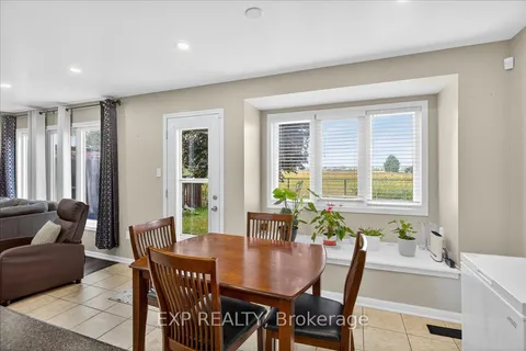 38 John W Taylor Avenue, ON L9R 0B6