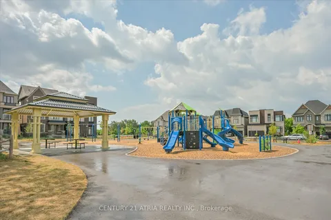 17 Kohn Lane, ON L6C 3J3