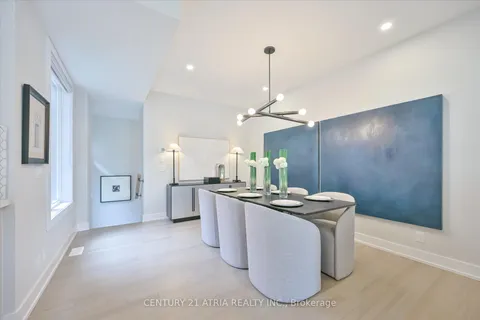 17 Kohn Lane, ON L6C 3J3