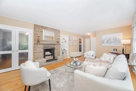 22 Poplar Drive, ON L4E 2X6