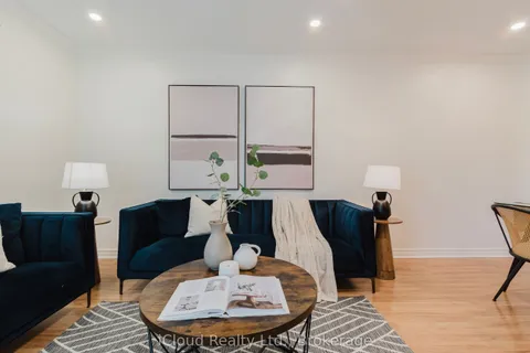 19 Goodwood Drive, ON L3S 2K6