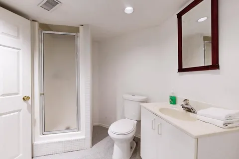 48 Millcroft Way, ON L4J 6N9