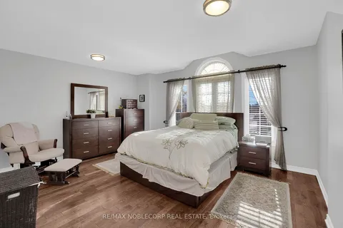 92 Water Garden Lane, ON L4H 1N5