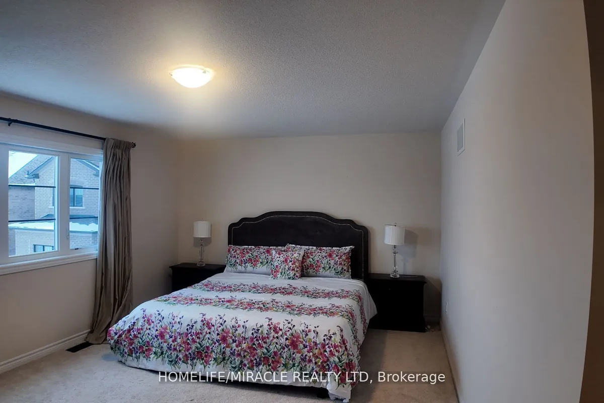 359 Danny Wheeler Boulevard, ON L4P 0K2