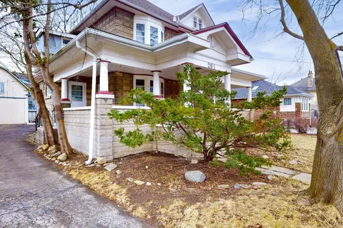 261 Main Street, ON L3P 1Y6