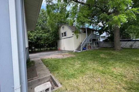 261 Main Street, ON L3P 1Y6