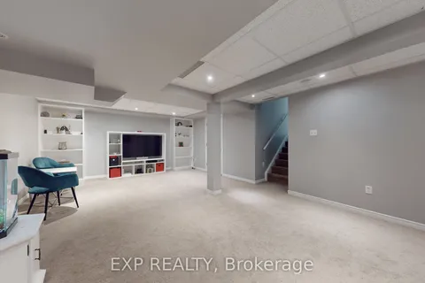 242 Marble Place, ON L3X 2Y3