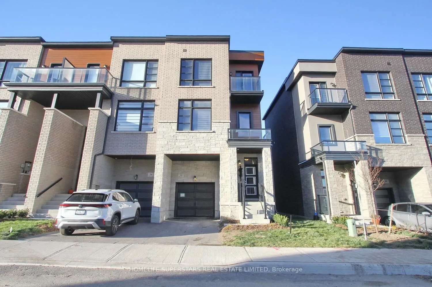 72 Wascana Road, ON L4H 5G9