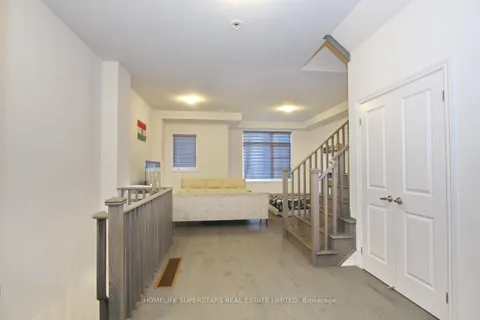 72 Wascana Road, ON L4H 5G9