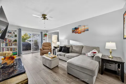 2036 Northern Avenue, ON L9S 1Z4