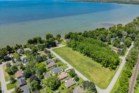 OG Third Street, ON L0K 1A0