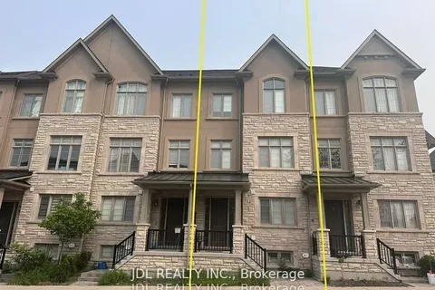 34 Royal Aberdeen Rd Road, ON L6C 0Y5