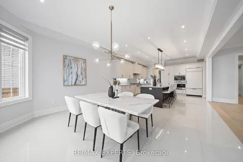 16 Raymond Love Court, ON L7B 0M7